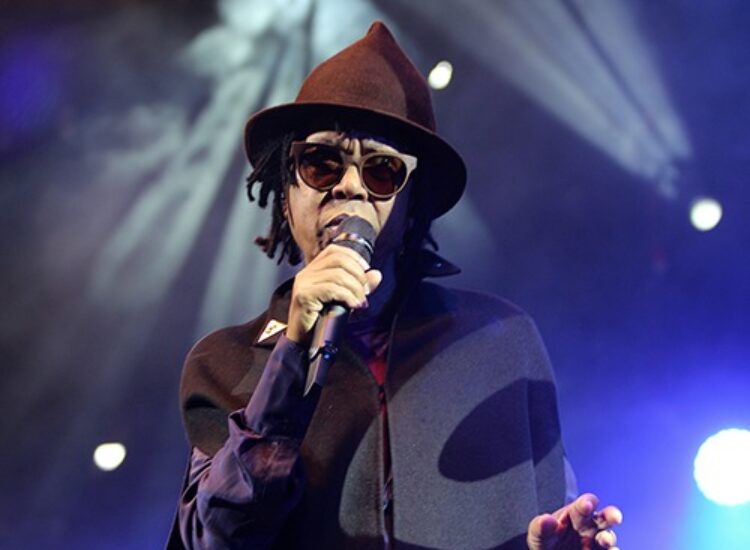 Clipe Djavan Orquídea